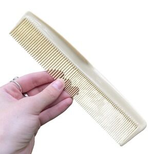 Vintage Cream STANDEE Plastic Hair Comb USA Wide Purse Pocket Unbreakable USED